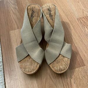 Lucky Brand wedges sandals size 11 M